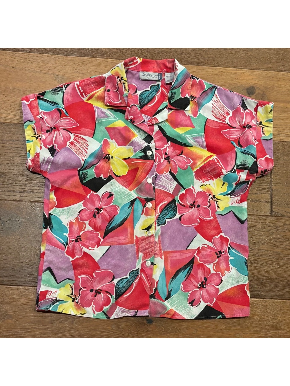 Vintage 80s 90s Women’s Diversity Sport Hawaiian Top, Size Small, Made in USA